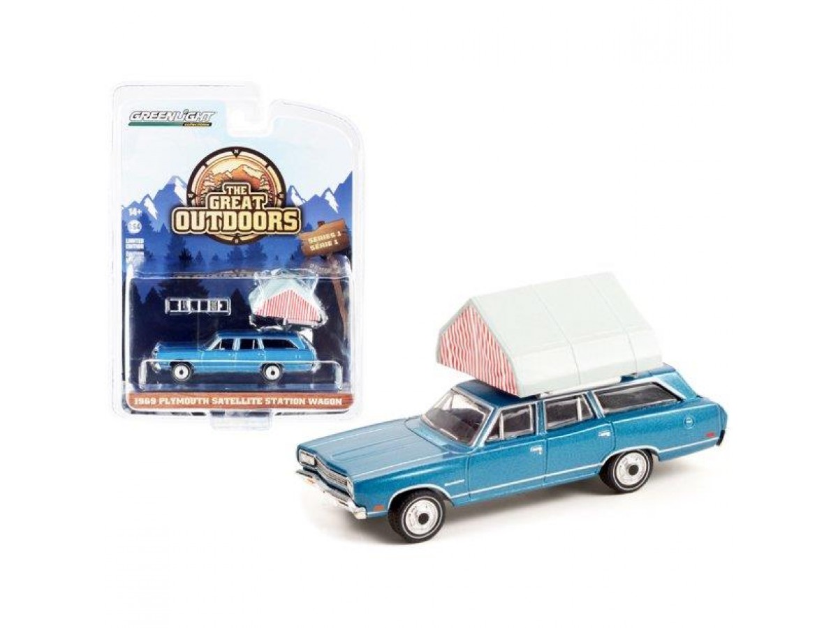 Greenlight The Great Outdoors 1969 Plymouth Satellite Station Wagon Rooftop Tent 1-64