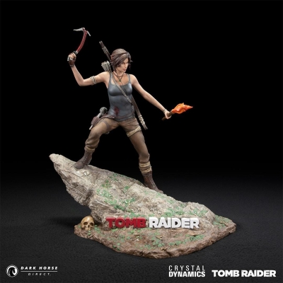 Dark Horse Tomb Raider Pvc Statue Lara Croft Survivor Era 33 Cm