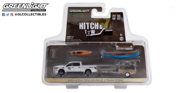 Greenlight 2019 Nissan Titan Xd Pro-4x & Canoe Trailer 1:64