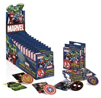 Marvel Universe Jumbo Pin And Collectible Card Ve Rozet
