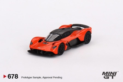 Mini GT 1/64 Aston Martin Valkyrie Maximum Orange GT