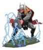 Diamond Gallery Comic - Marvel The Mighty Thor PVC Diorama (33cm)