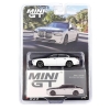 Mini GT 1/64 BMW i7 xDrive60 Alpine White / Black Sapphire - 959 Blister Paket